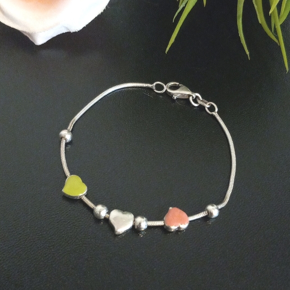 Jewelry - 925 heart bracelet